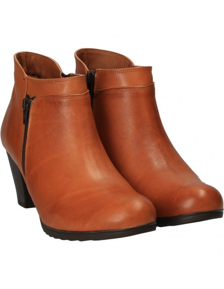 Botine maro deschis, din piele naturala