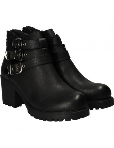 Ghete decupate, fashion, pentru femei