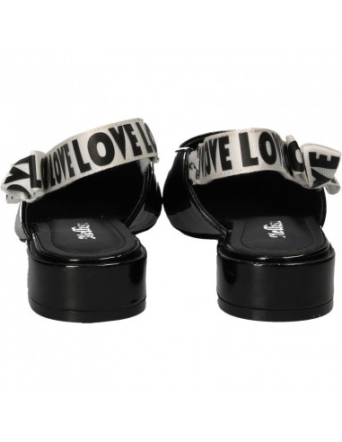 Pantofi LOVE negri din lac, trendy, marca Mellisa