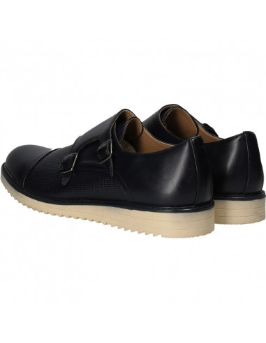 Pantofi barbatesti, in stil urban