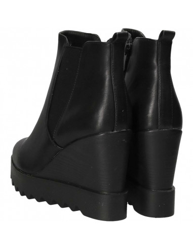 Botine fashion, negre, cu platforma inalta