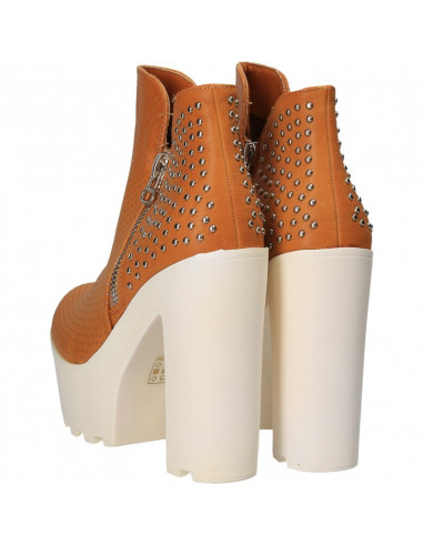 Botine moderne, talpa si toc inalt
