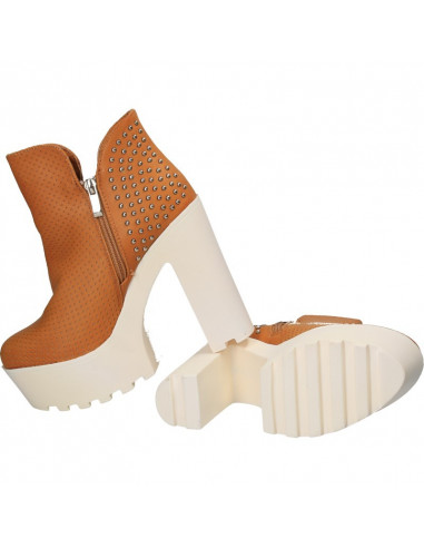 Botine moderne, talpa si toc inalt