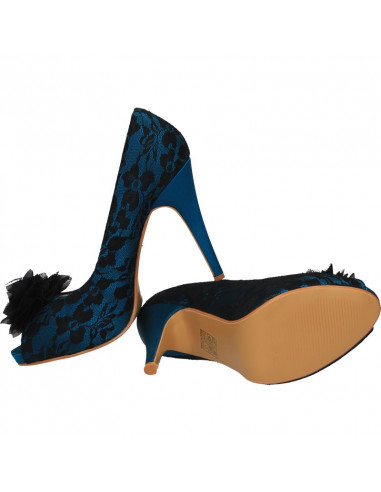 Pantofi eleganti din dantela, cu decupaj fata