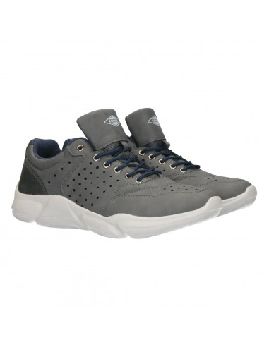Sneakers cu perforatii, pentru barbati