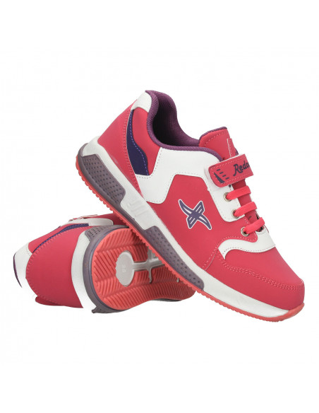 Sneakers moderni, sport, culoarea roz