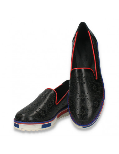Pantofi dama cu perforatii, negri - W302