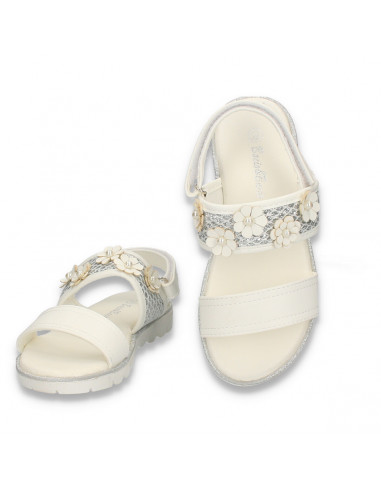 Sandale cu floricele pentru fetite, albe - W495