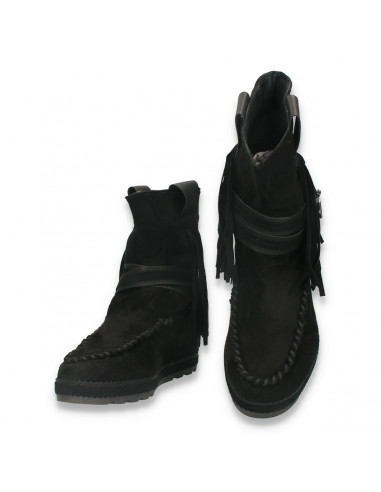 Cizme dama, tip mocasini, cu franjuri, negre - W814
