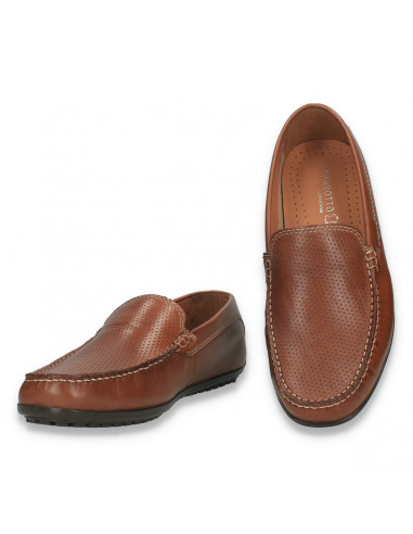 Mocasini din piele pentru barbati, cu perforatii, maro - W1070