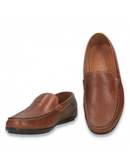Mocasini din piele pentru barbati, cu perforatii, maro - W1070
