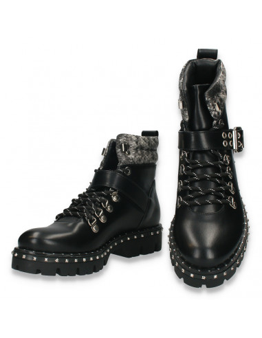Ghete stil gothic pentru femei, negre - W1172