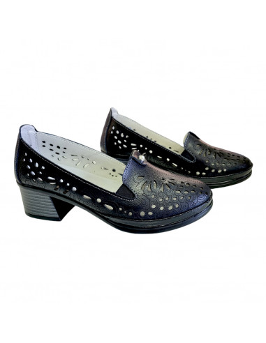 Pantofi din piele pentru dama, cu decupaje si imprimeu floral, negri - W1102