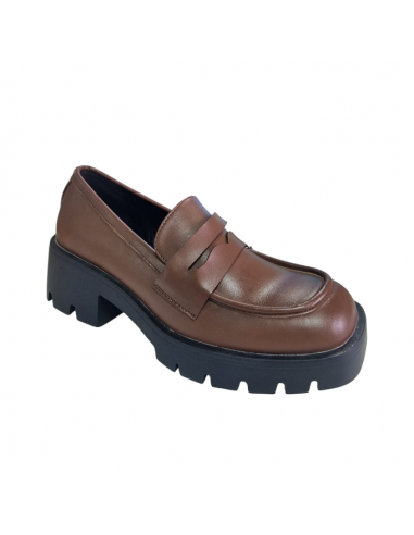 Pantofi dama din imitatie velur, cu toc mediu, maro - W303