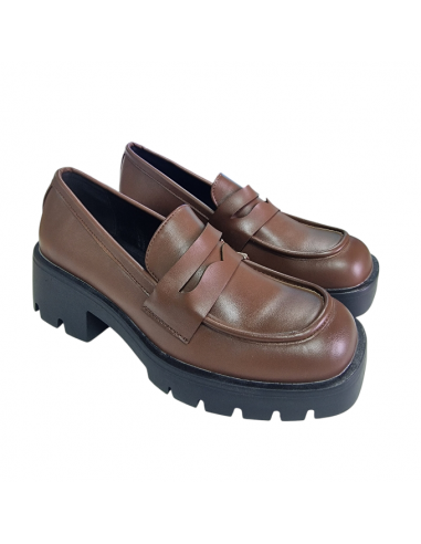 Pantofi dama din imitatie velur, cu toc mediu, maro - W303
